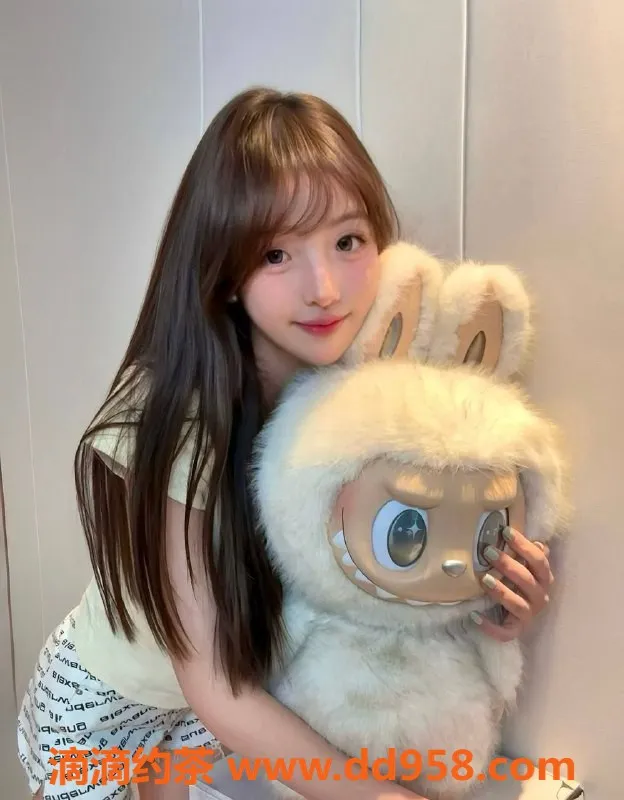 惠州楼凤-梦婷，大亚湾21岁白皮，身高161，85斤