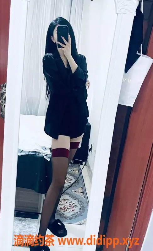 成都楼凤-武侯区贝拉，少妇车服务，课时费6/10