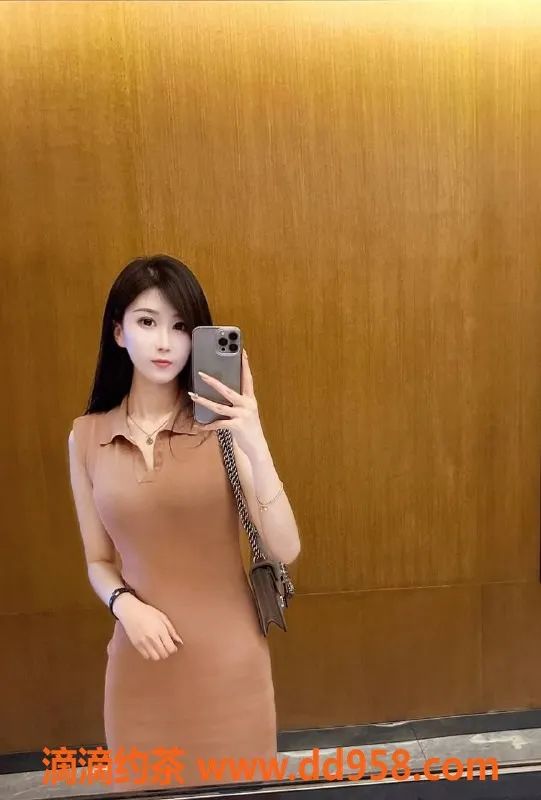 成都楼凤-武侯区贝拉，少妇车服务，课时费6/10