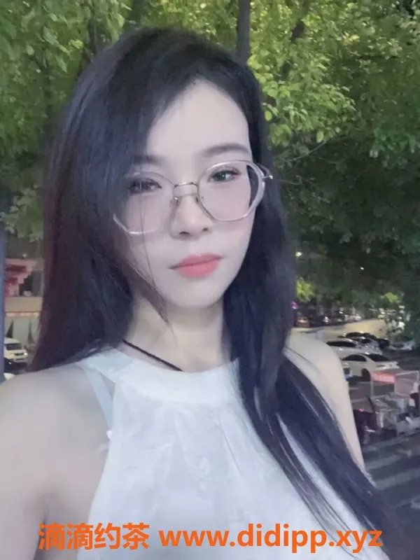 武汉楼凤资源信息,3750200662英语老师，活动精彩不断