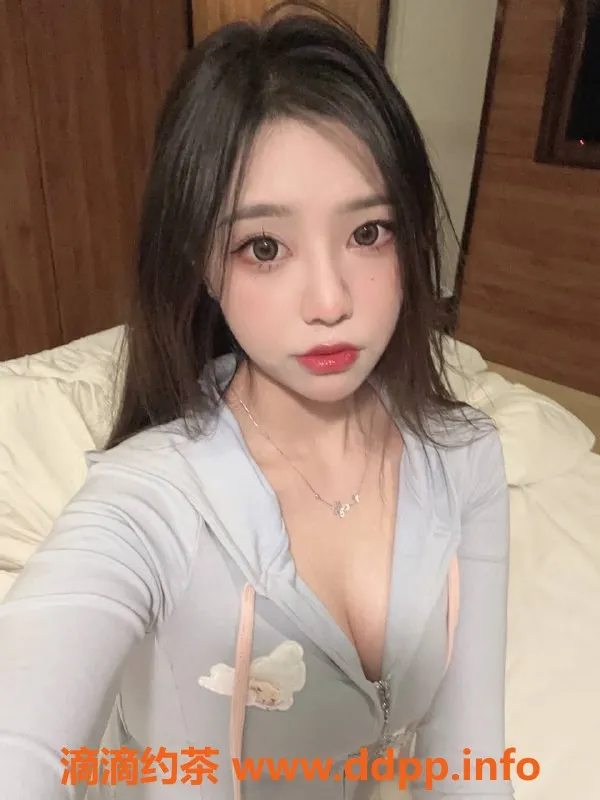 深圳楼凤-休息中的知知，轻松服务等你体验