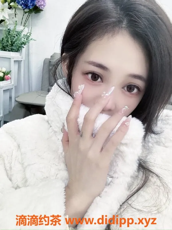 东莞楼凤-南城小欲，21岁171cm胸34b，800元私密服务