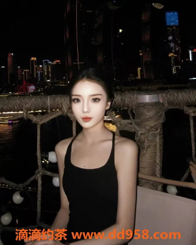 中山楼凤-西区快餐300元，洗吹做400元，三位美女服务等你体验