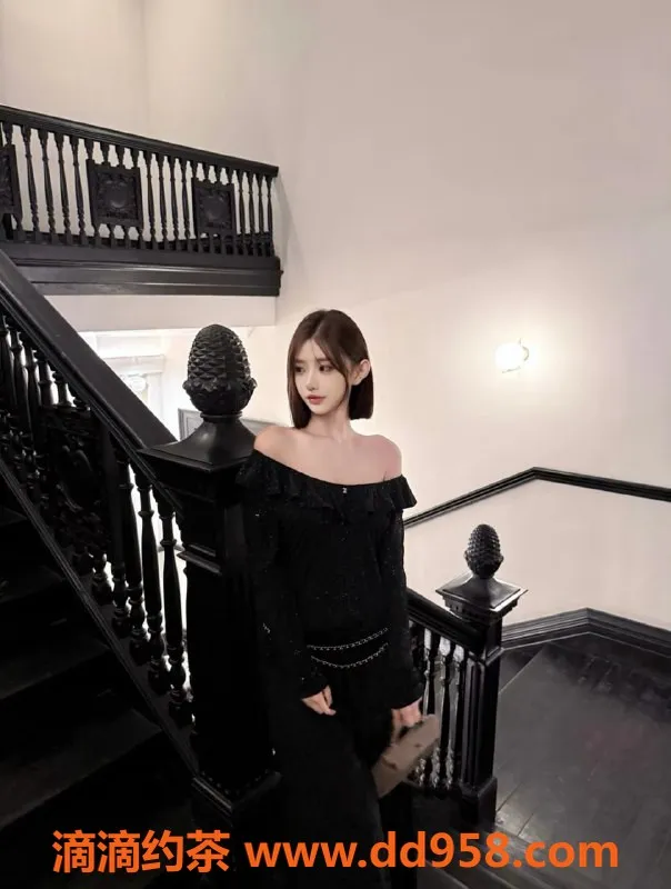 无锡楼凤资源信息,梁溪区李锦一，05年嫩妹，超高颜值陪浴服务