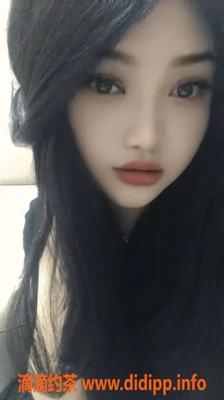 中山楼凤-东凤洗吹做服务，体验只需400元