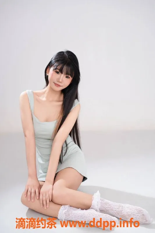 南昌上门服务-红谷滩嫩妹豆豆乖 21岁162cm 45kg