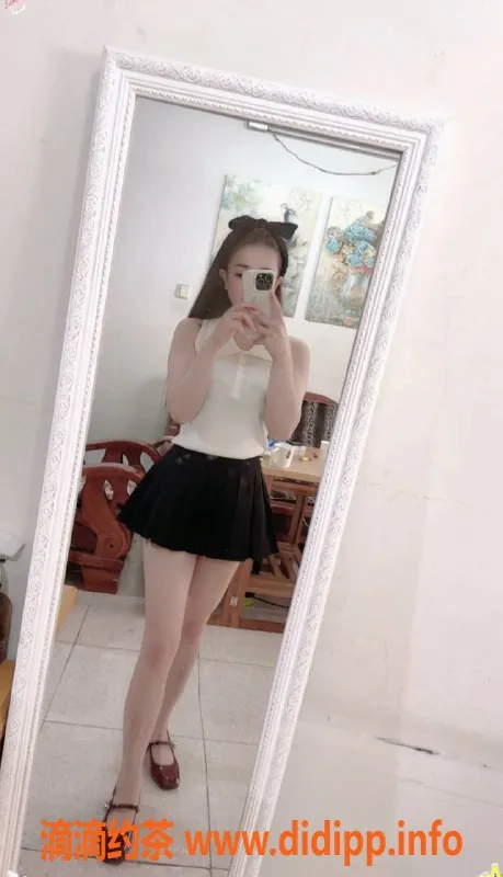 扬州楼凤-泰州梅子，身高165，体重50，超值服务等你体验