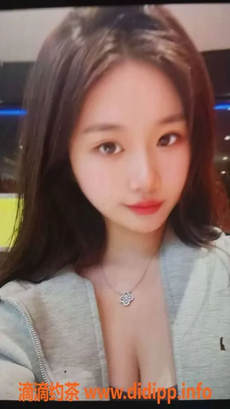 中山楼凤-古镇小姐，快餐300元，洗吹做400元