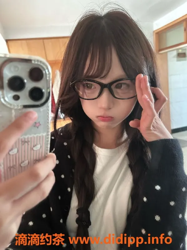 无锡楼凤-锡山中堂岭06少女，娇小可爱等你体验