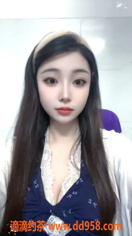 中山楼凤-江门江海君盛公寓，三位美女等你享受