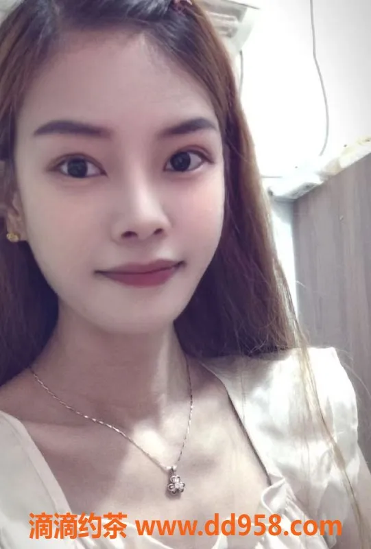 中山楼凤-南头邱铜钟口腔诊所专属服务 仅400元洗吹做