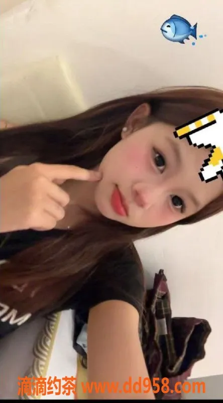 中山楼凤-古镇双胞胎姐妹，15.6岁，350快餐服务