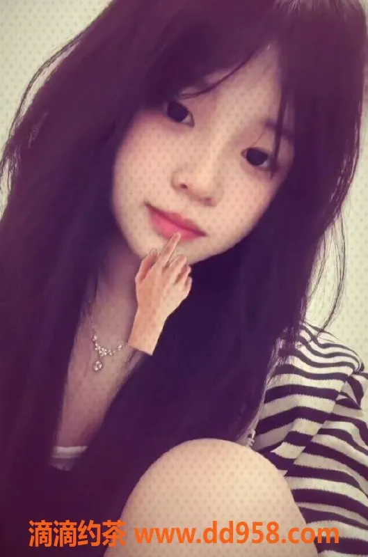 中山楼凤-古镇两位美丽伴侣，350快餐服务尽享