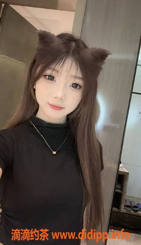 深圳楼凤资源信息,龙华区嫩妹思思，1000元性感服务体验