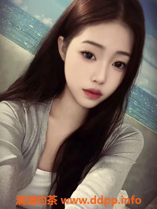 常州楼凤-新北绅绅，160身高，C罩杯，700元陪浴等你来体验！