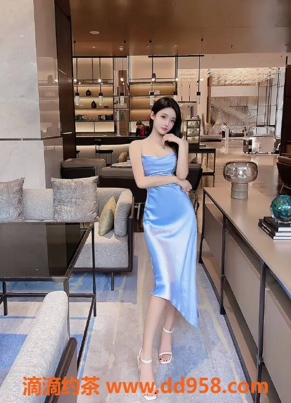 南通楼凤-南通艾利21岁 模特身材175cm/95斤/36C