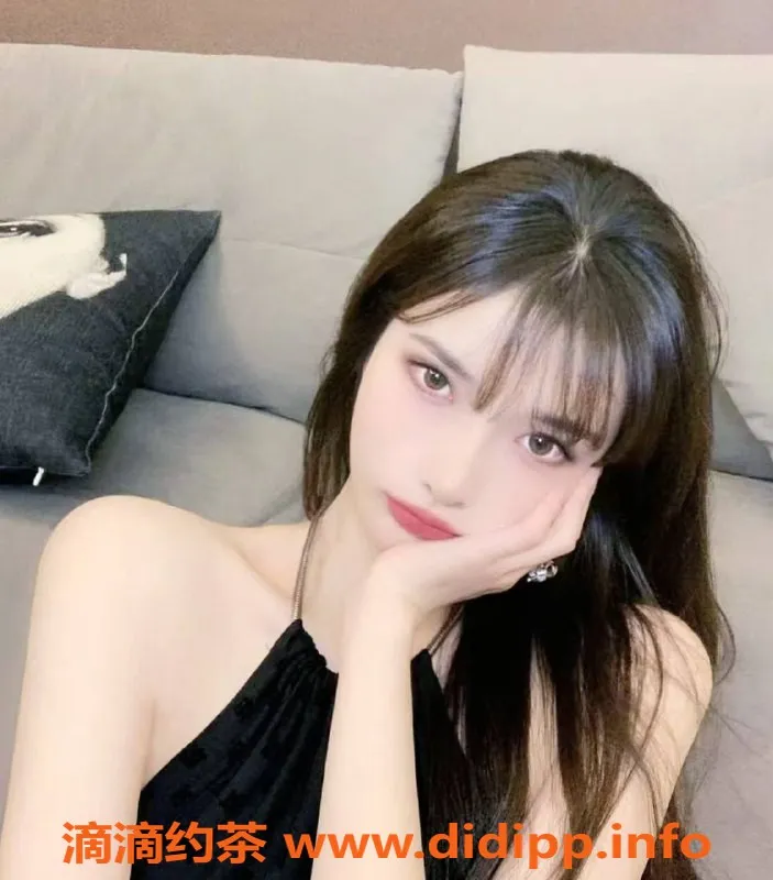 南通楼凤-南通艾利21岁 模特身材175cm/95斤/36C