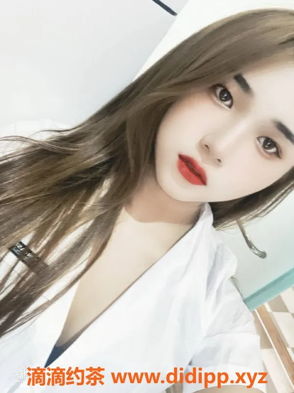 深圳楼凤-深圳南山 18岁可爱小姐姐 698p起