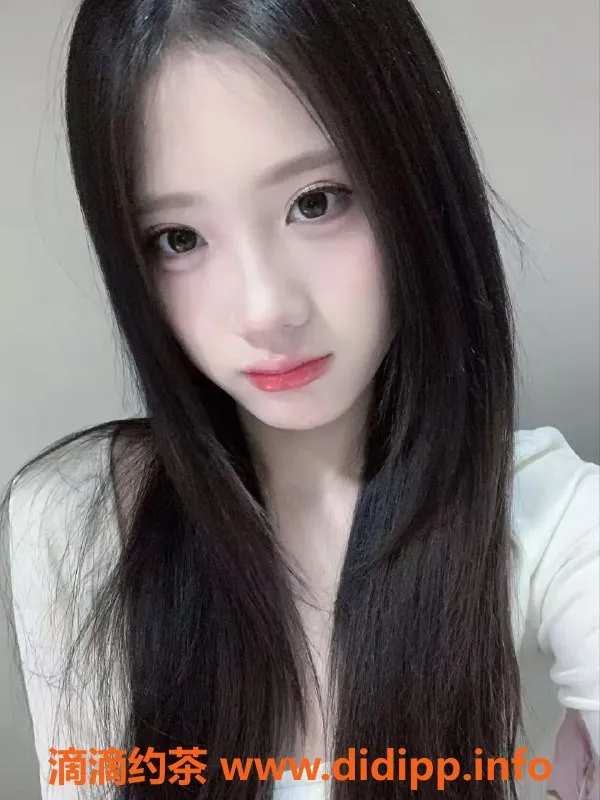 常州外围-武进露露，163cm嫩妹，陪浴、调情服务