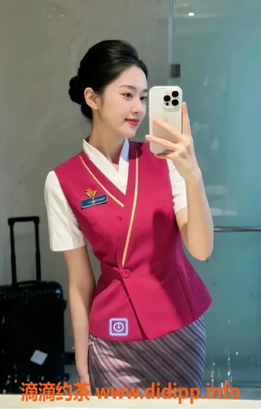 乌鲁木齐楼凤-南航175姐，D罩杯蜜桃臀，热情服务等你来体验