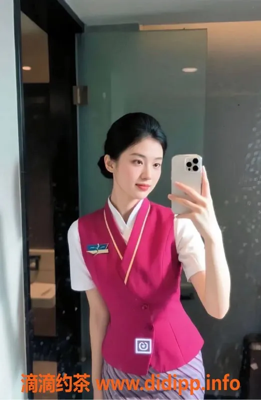 乌鲁木齐楼凤-南航175姐，D罩杯蜜桃臀，热情服务等你来体验