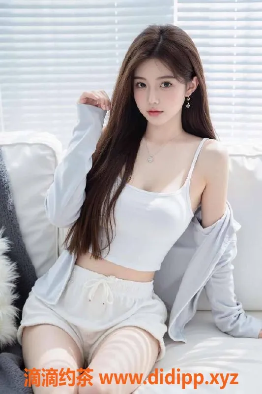 乌鲁木齐楼凤-04年学生，清纯可爱，168cm，94斤C罩杯