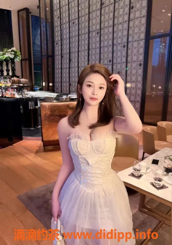 深圳楼凤-广州天河宝拉，25岁165cm大波翘臀