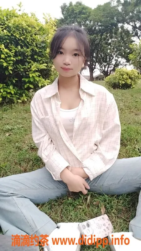 中山楼凤-西区19岁尤物鱼儿，服务超值仅500起