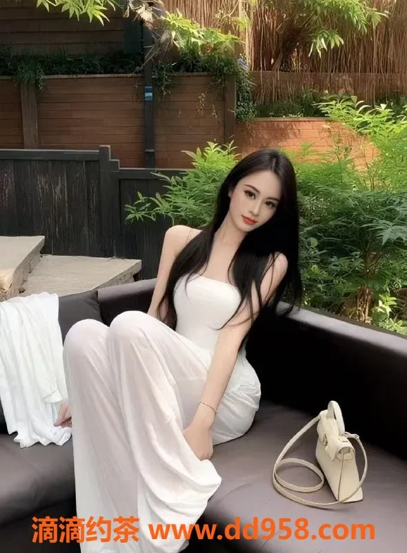 中山楼凤-港口11月6号新到女神，300快餐，400洗吹做