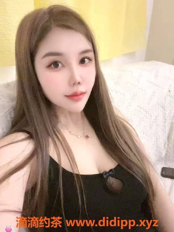 惠州楼凤-惠城小欣，28岁C+胸，400元起服务