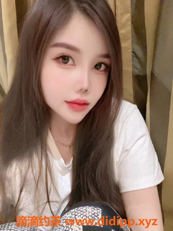 惠州楼凤-惠城小欣，28岁C+胸，400元起服务