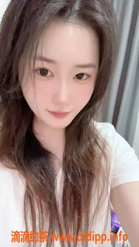 常州楼凤资源信息,常州睿儿，23岁，身高164，体重98，优质服务等你来体验