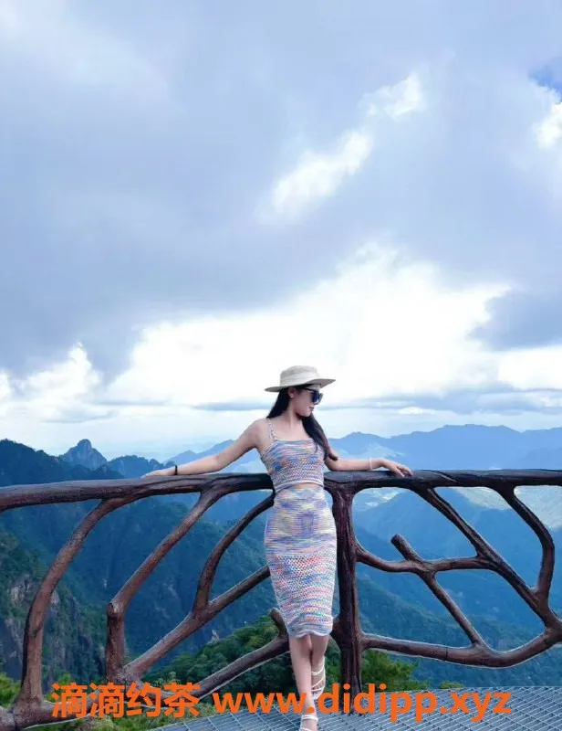 北京楼凤资源信息,朝阳双井芸熙 00后 162cm 90斤 C杯 1K茶费