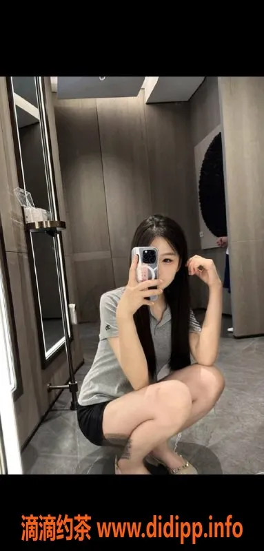 成都楼凤资源信息,成华区18岁高挑妹子，颜值高身材好