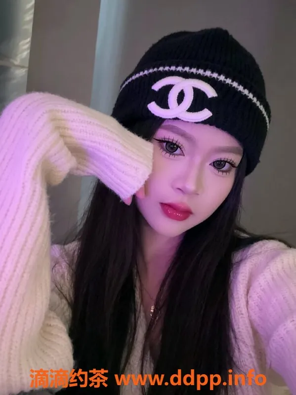 成都楼凤-武侯区紫月，颜值与服务兼具的甜妹