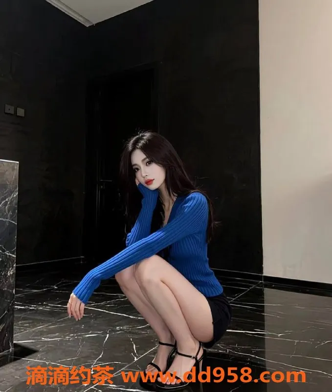 中山楼凤-西区美女洗吹做全套服务，价格实惠