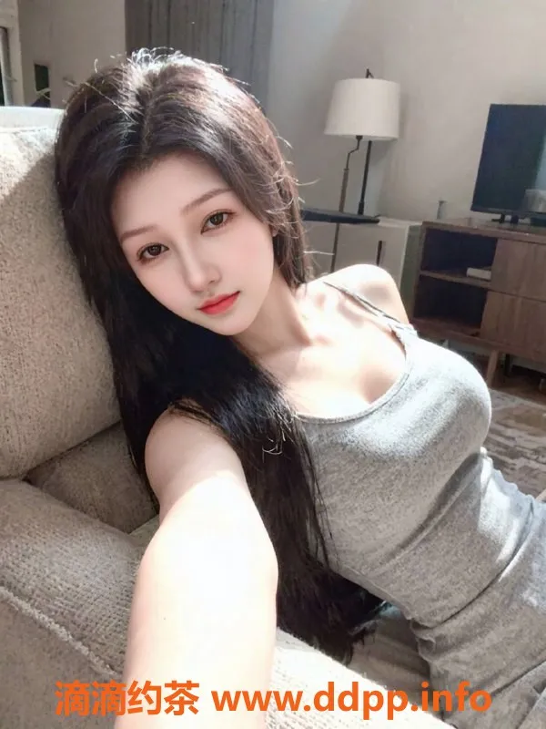 南通楼凤-南通轩轩19岁优质伴游，身高164cm，95斤