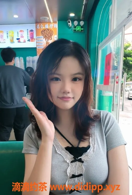 中山楼凤-东区柠柠，20岁，36C，超值600/课时