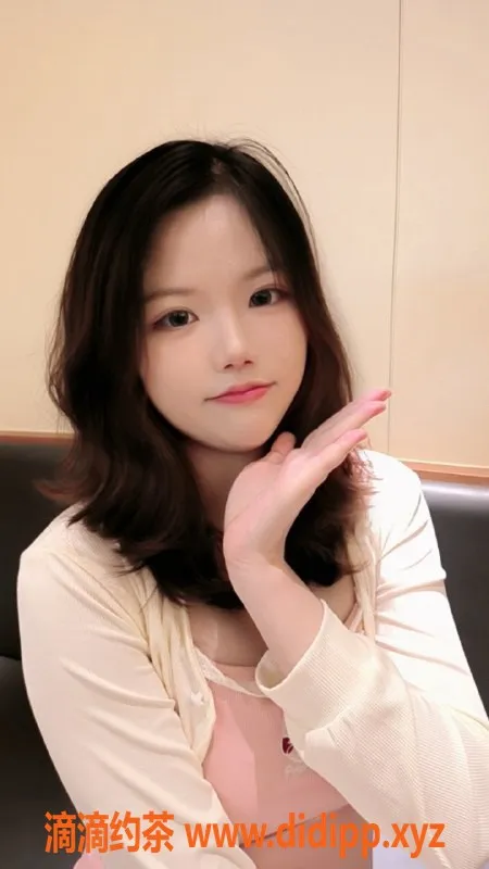 中山楼凤-东区柠柠，20岁，36C，超值600/课时