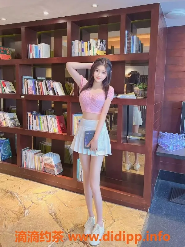 中山楼凤-坦洲优质服务，450洗吹650全套，尽享舒适体验