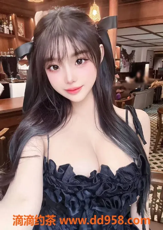 成都楼凤资源信息,武侯区暖暖，9.2分大奶嫩妹，态度超赞！