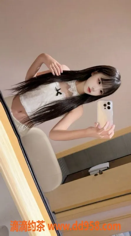 常州楼凤-武进甜甜，158cm小巧萝莉，陪浴服务仅800