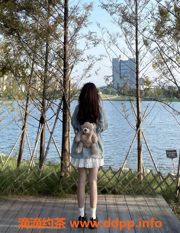 常州楼凤资源信息,武进甜甜，158cm小巧萝莉，陪浴服务仅800