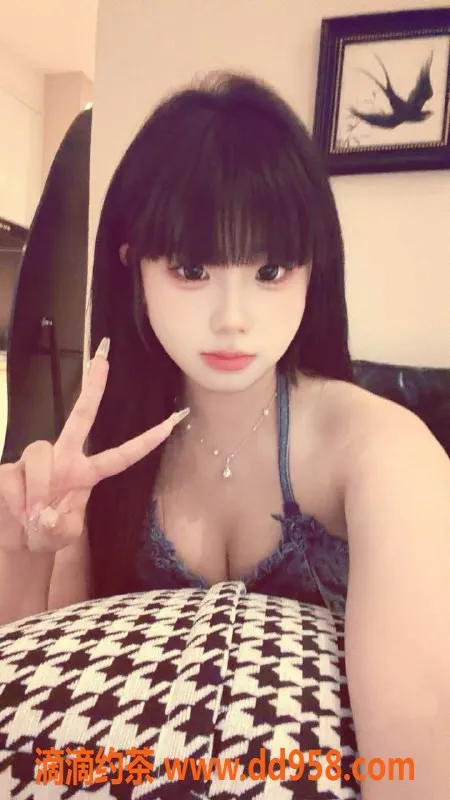 南通楼凤-南通制服养成苏苏，梨形身材168 100