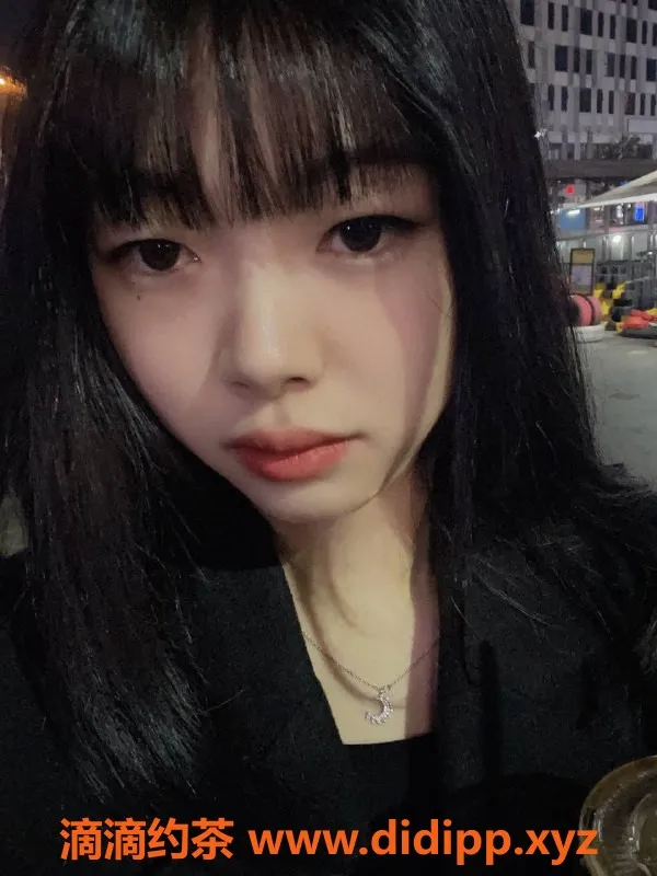 东莞楼凤资源信息,东城兔兔，600元体验绝佳服务