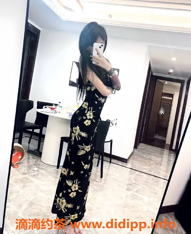 长沙楼凤资源信息,开福区18岁颖颖，165高C罩杯，6p10pp服务