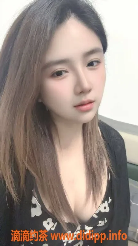 北京楼凤-朝阳慧忠里幂幂，165cm可爱女孩，茶费1K