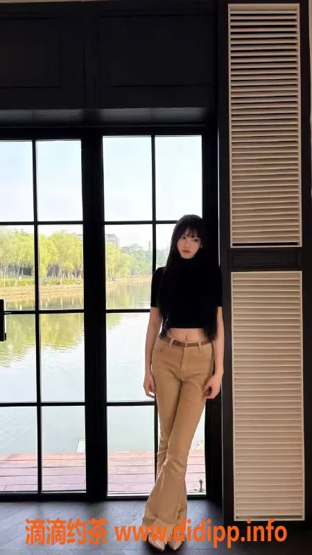 南通楼凤-糖芯19岁网模，165身高，三点粉嫩，服务超赞