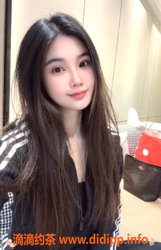 北京楼凤资源信息,朝阳萝钰，25岁女友系，流畅服务体验