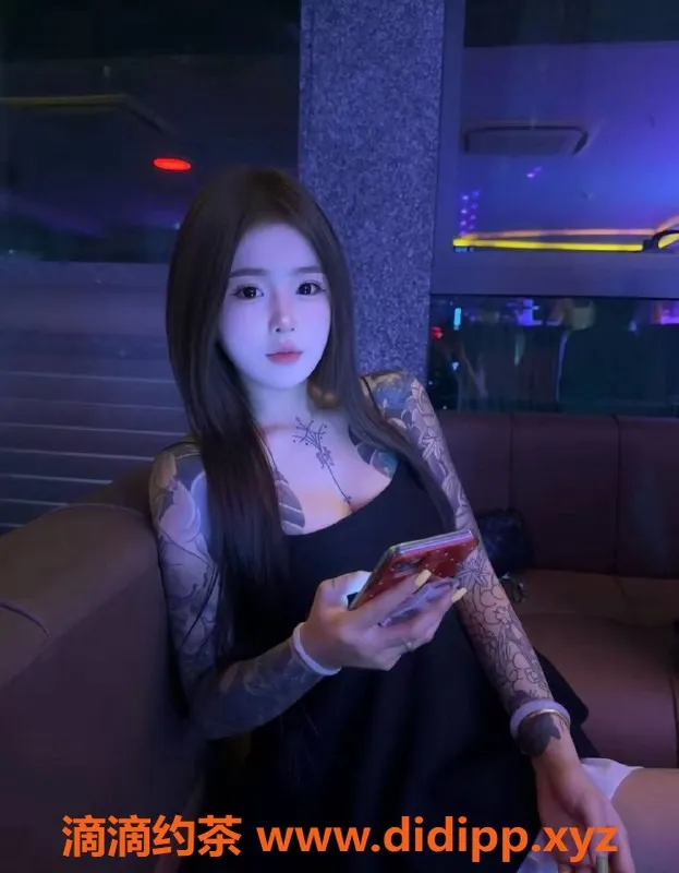 青岛楼凤资源信息,青岛市北新人小九，165cm，19岁，体重115，皮肤白嫩